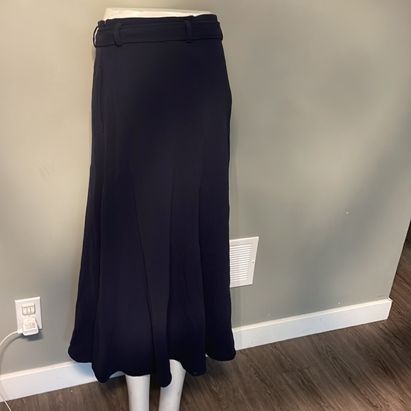 Weekend Max Mara Navy Long Skirt NEW - Picture 2 of 3